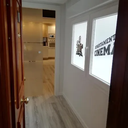 아파트 Apartamento Cinema