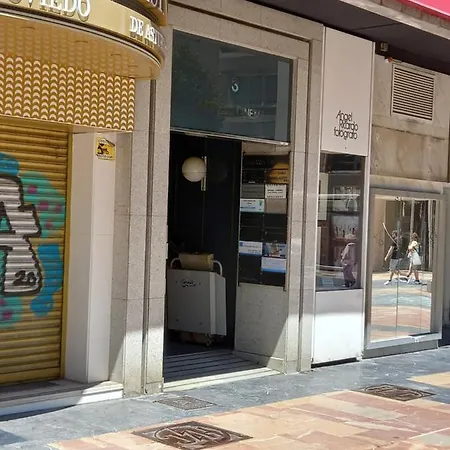 아파트 Apartamento Cinema 오비에도